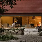 Ferienhaus Dymnica 5- Dom Wakacyjny Dla Rodzin I Grup Do 10 Osob, Sauna, Balia, Ognisko *