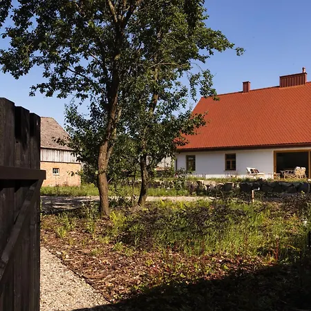 Dymnica 5 - Dwa Apartamenty Nad Morzem Kolo Sasina * Ulinia