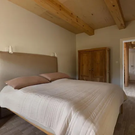 Holiday home Dymnica 5 - Dwa Apartamenty Nad Morzem Kolo Sasina *